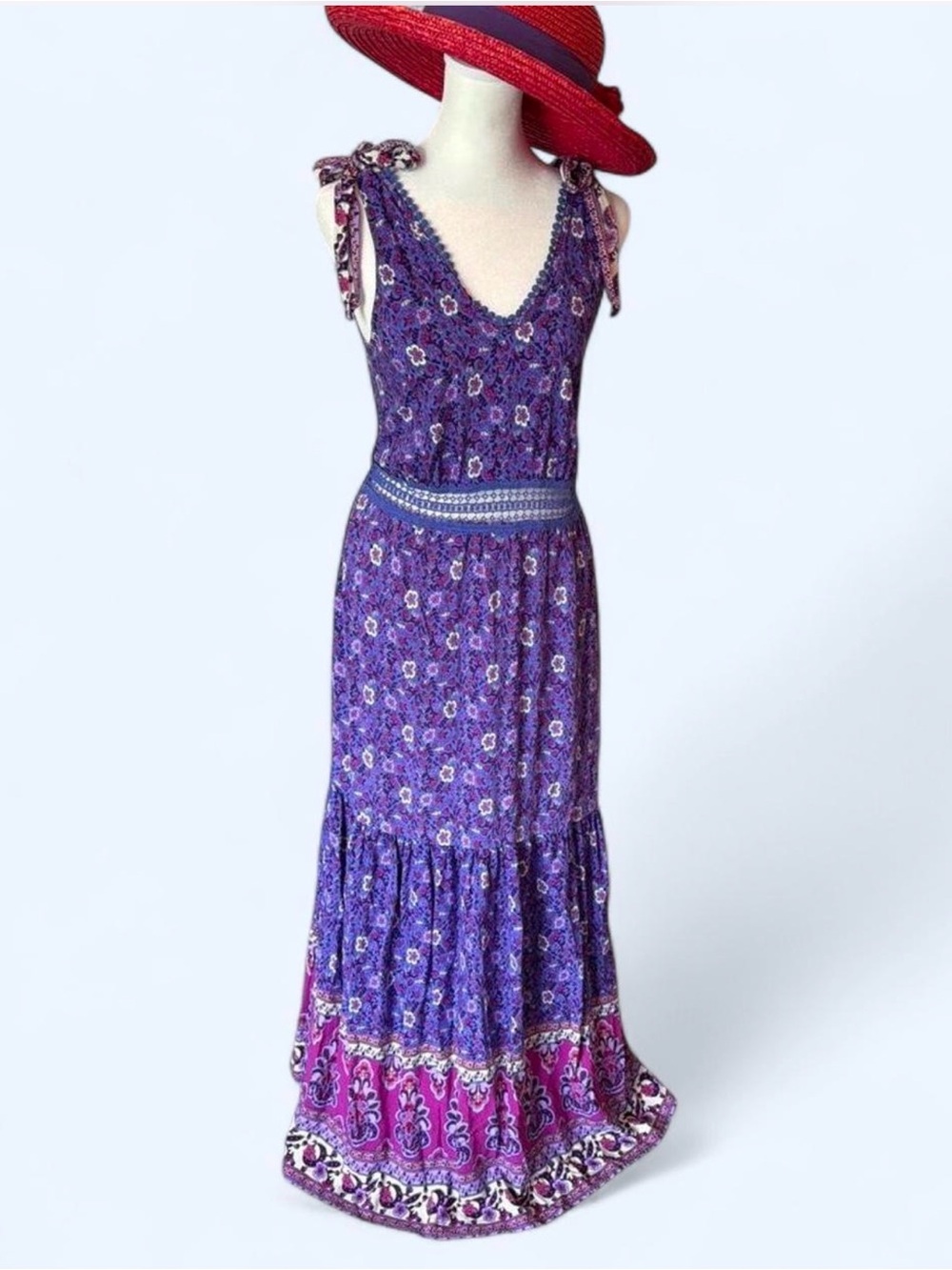 Rustty Dustty bohemian maxi dress. Purple/pink floral, shoulder ties. Medium.